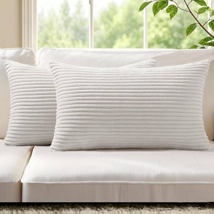 Gioia Casa 2-pack Corduroy Velvet Cushion Covers - 30cm X 50cm, White