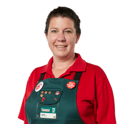 Female Bunnings team member