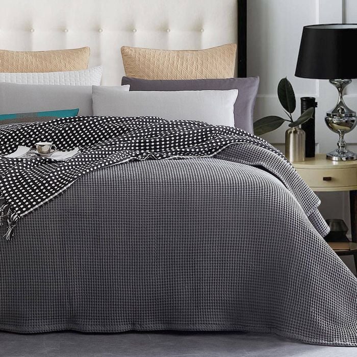CottonMore 100% BAMBOO 350gsm Large Chunky Waffle Blanket Throw Rug Grey - Queen
