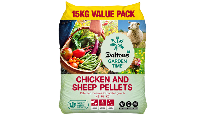 Daltons Garden Time Chicken and Sheep 15kg Value Pack