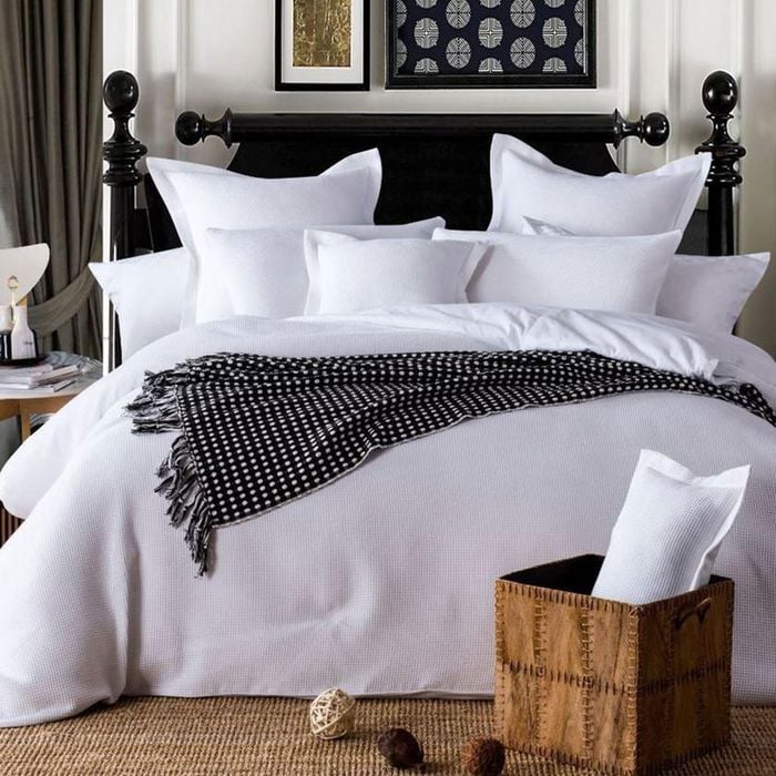 CottonMore 100% Premium Cotton White Waffle Quilt Cover Set - Single