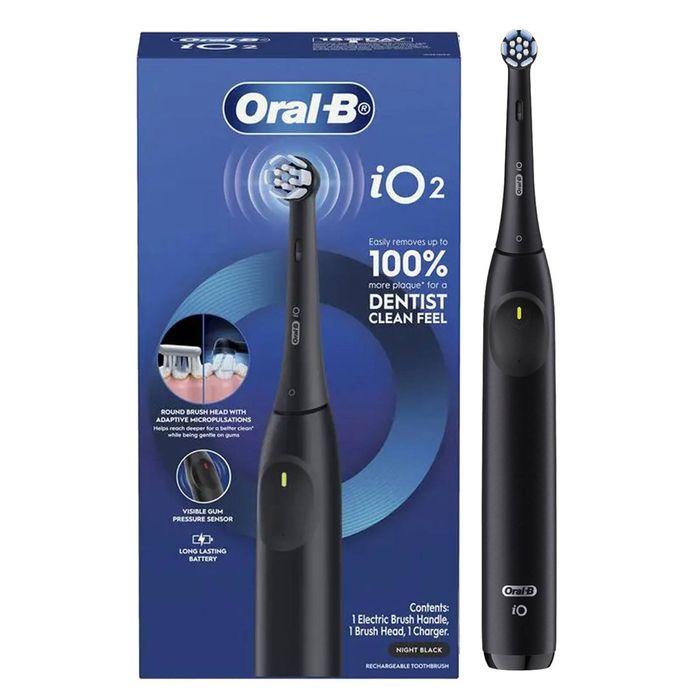 Oral-B iO2 Series Electric Toothbrush - Black