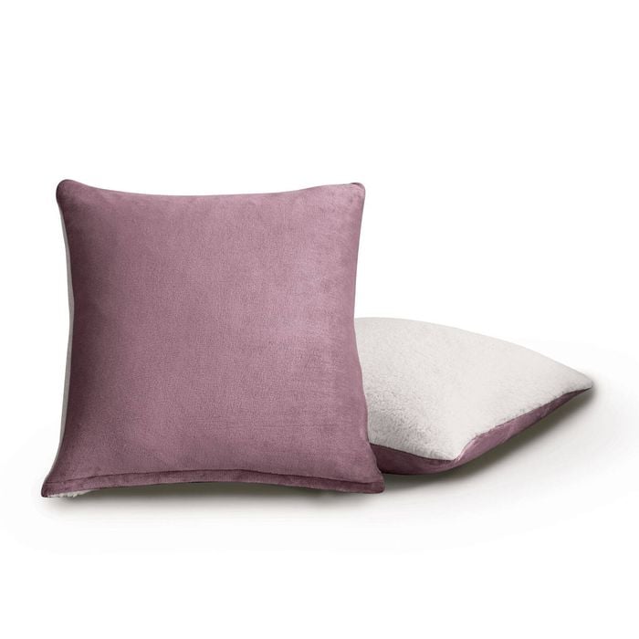 Gioia Casa Twin-Pack Teddy Sherpa European Pillowcases – Reversible, Zipper Closure, Machine Washable (65x65cm, Mauve)