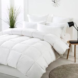 Dreamaker Lightweight 50/50 Duck Down and Feather Quilt - King Single Bed