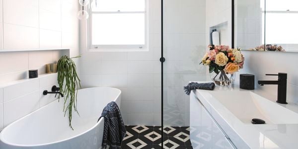 Black and white bathroom
