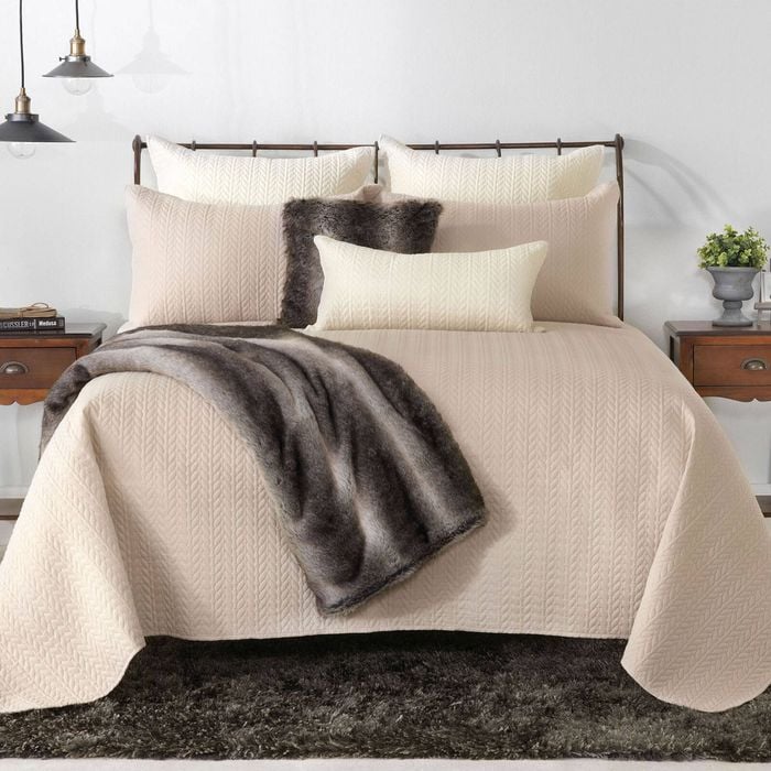 Bianca Amaya Mink Embroidered Coverlet Set King