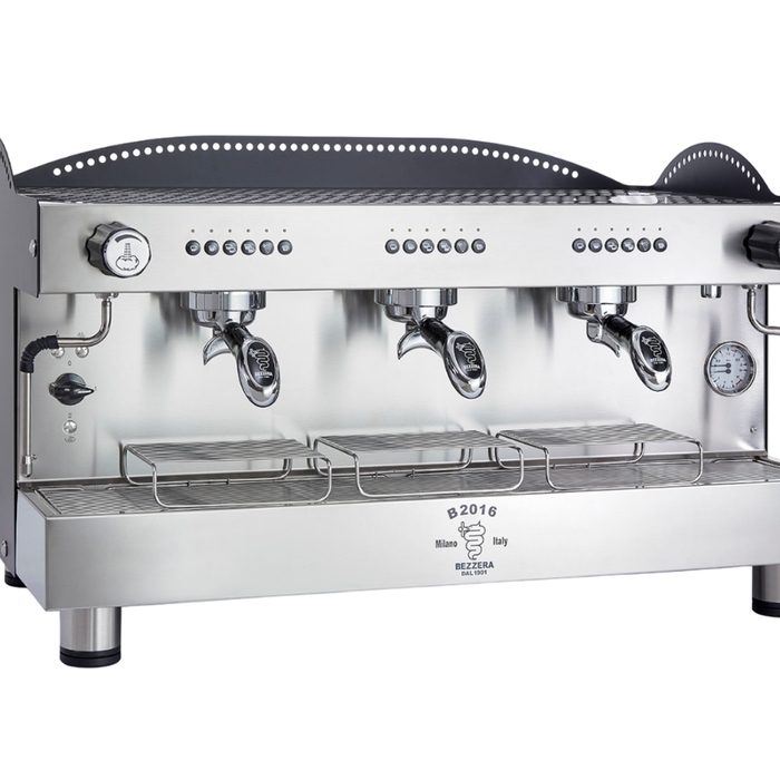 Bezzera 3L Black 3-Group Professional Espresso Machine BZB2016B3DE