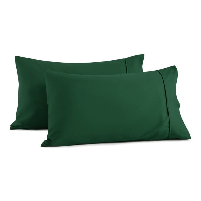 Dreamaker 250TC Cotton & Recycled Polyester Blend Standard Pillowcase Twin Pack Hunter Green
