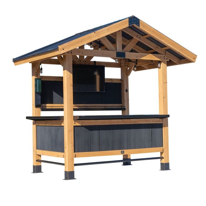 Backyard Discovery Palisade m x m Cedar Wood Outdoor Bar with  Galvanized Steel Roof, Bar Tops, and PowerPort