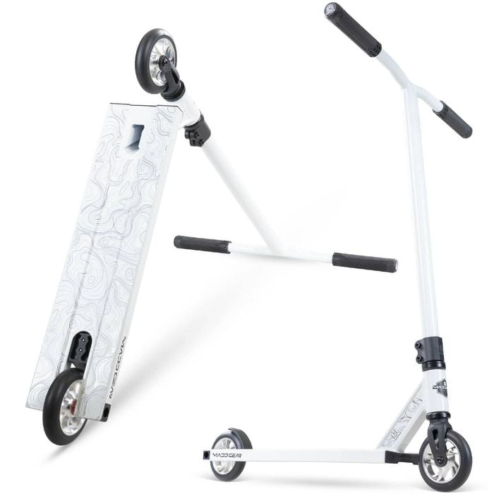 Madd Gear MG4 Titan Scooter White / White