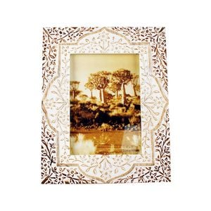 Maine & Crawford Bael 26x21cm MDF Photo Frame - White Wash