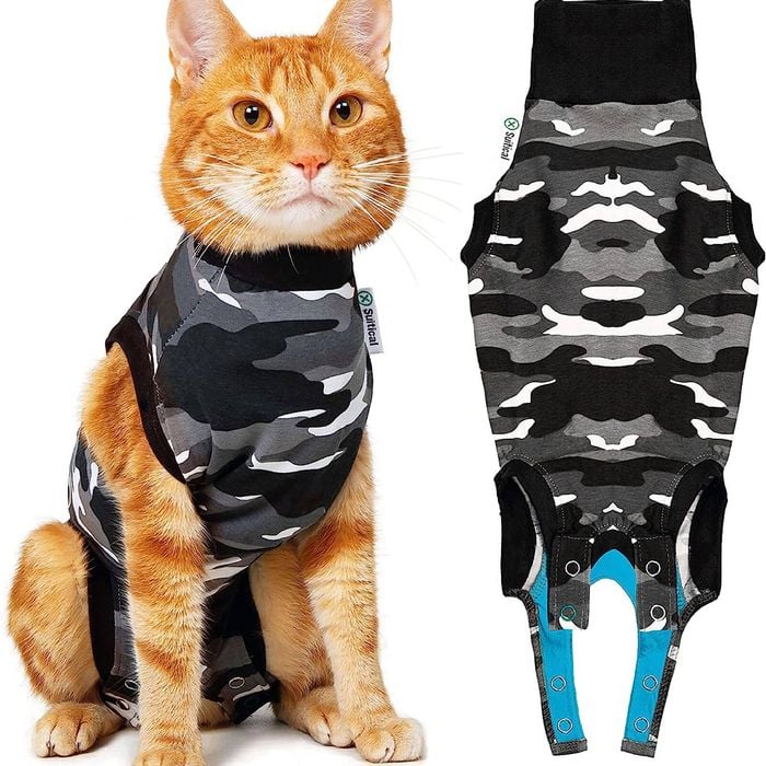 Suitical Recovery Suit® Cat