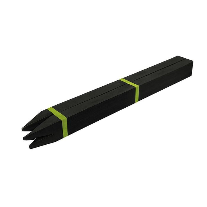 Lattice Makers  38 x 38 x 1500mm Black Hardwood Stakes - 3 Pack - 1500mm