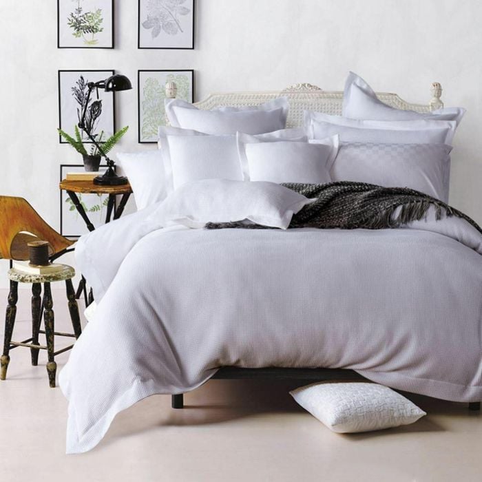 CottonMore 100% Premium Cotton White Waffle Quilt Cover Set 5cm Tailored edge - Double