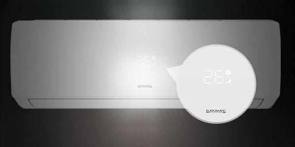 Air conditioner displaying 26 degrees as temperature