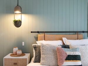 DIY - Header - How to make a hessian bedhead