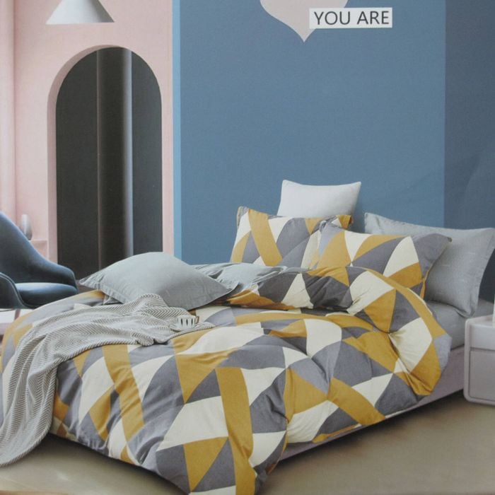 300tc Geo Mustard Reversible Cotton Geometric Quilt Cover Set Double