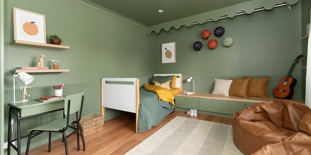 Room painted in the one colour being green