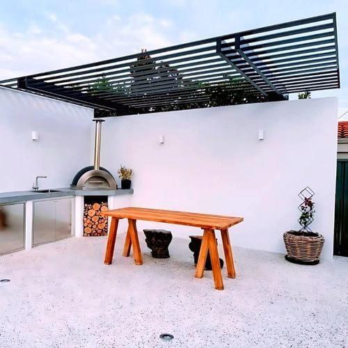 An exquisite masterpiece that redefines luxury outdoor living. With its striking double straight arms bolted to closely positioned posts, this pergola exudes a high-end allure that will elevate the aesthetics of your outdoor space.
