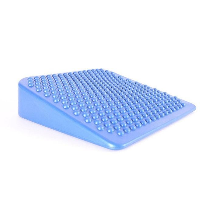 Inflatable Posture Wedge Cushion With Pump - Improve Comfort & Alignment, Support For Office & Home Use