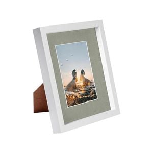 Nicola Spring 8" x 10" White 3D Box Photo Frame - 4" x 6" Mount