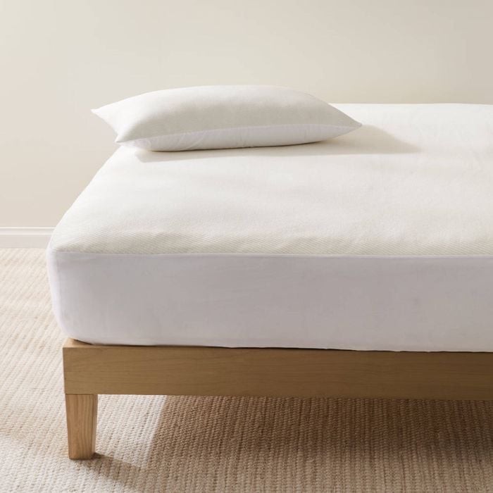 Myhouse All Seasons Mattress Protector