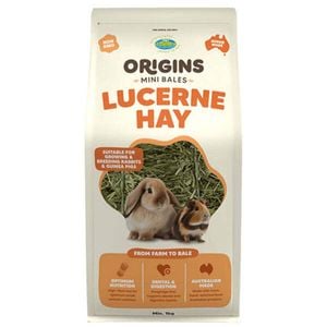 Vetafarm Origins Mini Bales Lucerne Hay For Breeding Rabbits & Guinea Pigs 1kg