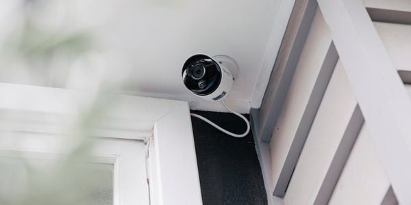 DIY - Header - How to protect your home with smart security cameras