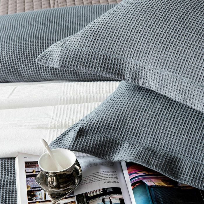 CottonMore 2pcs of 100% Cotton Grey Waffle Pillowcases 48x73cm