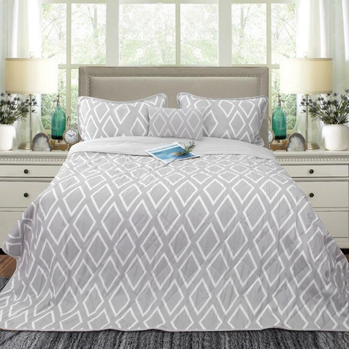 Ramesses Alena 4 Pieces Reversible Ultrasonic And Embossed Micro Flannel Comforter Set