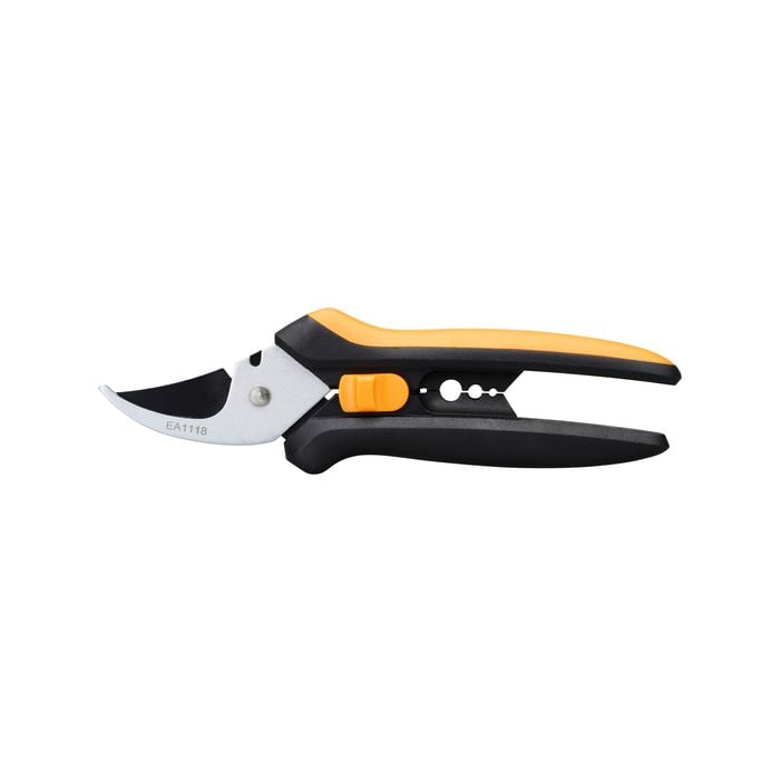 Fiskars Solid Pruning Floral Snip