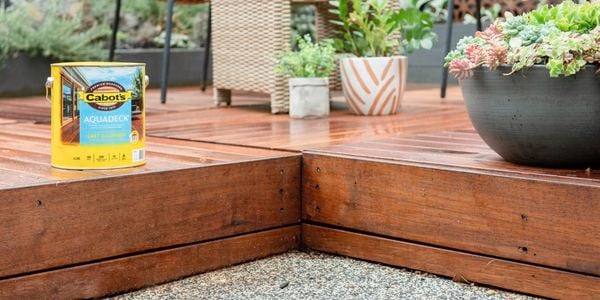 DIY - Header - How to oil your deck