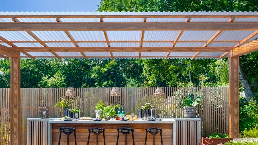 Suntuf
  beehive clear pergola polycarbonate roofing