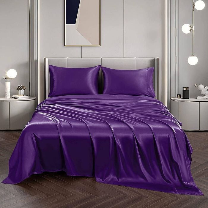2000TC Ultra Soft Queen Fitted Sheet Set- Purple