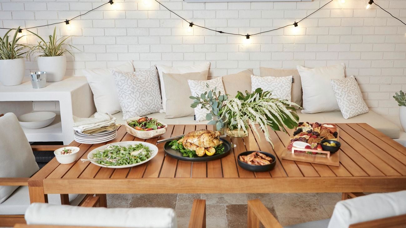Festive outdoor dining table setting