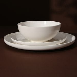Gourmet Kitchen Essential 12 Pc Dinner Set Coupe Shape, Gloss Glaze White 4 Person