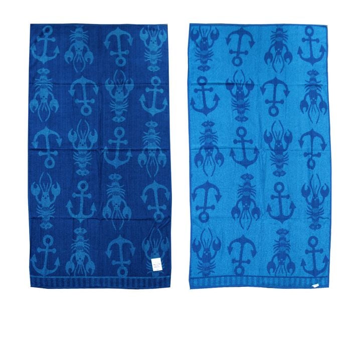 Jacquard Velour Cotton Rich Reversible Beach Towel 81 x 162 cm Blue Lobster Anchor