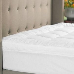 Sheraton Luxury Fitted 800 Gsm Mattress Topper King Bed
