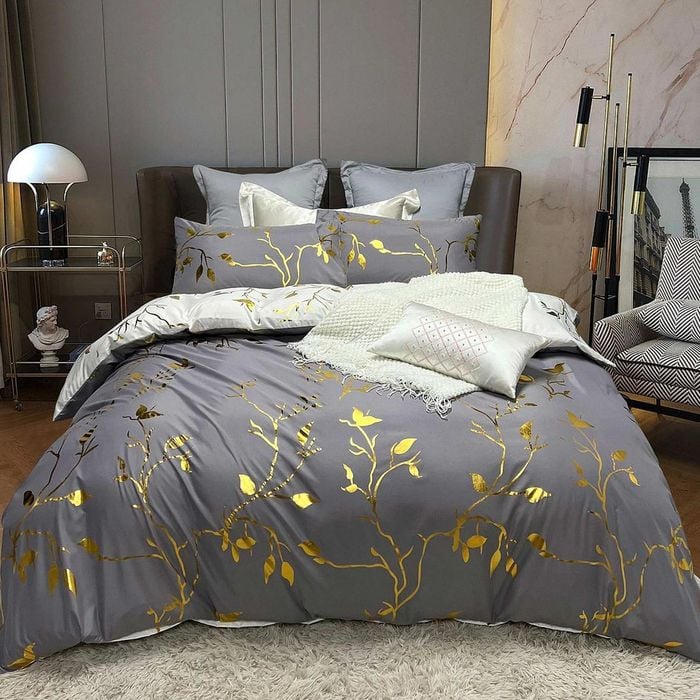 Fabric Fantastic Reversible Design Queen Size Grey Quilt/doona/duvet Cover Set