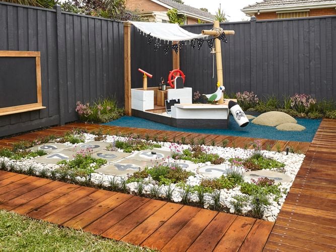 playground entertaining area 