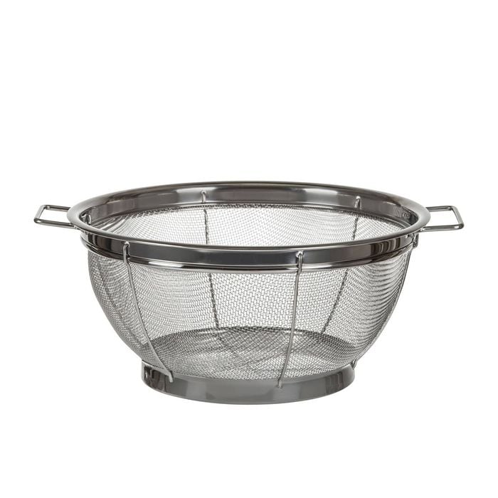 MasterPro Deluxe Mesh Colander with Handles 33cm