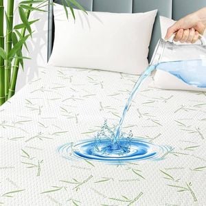 Bamboo Mattress Protector, 3-Layer Waterproof Fitted Sheet Cover - Queen