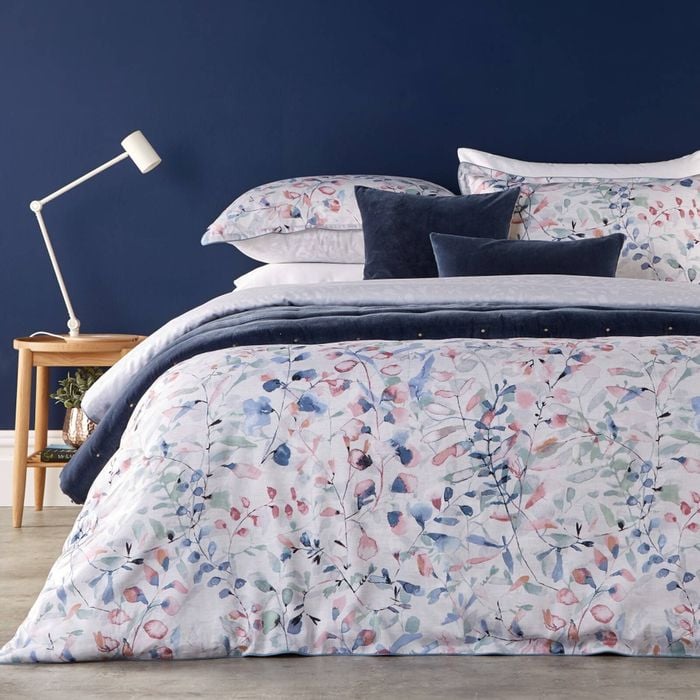 Christy Stems Dusty Pink Quilt Cover Set Cotton Sateen King Multicoloured