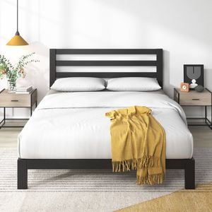 Zinus Queen Bed Frame Heavy Duty Metal Bed Base - Black