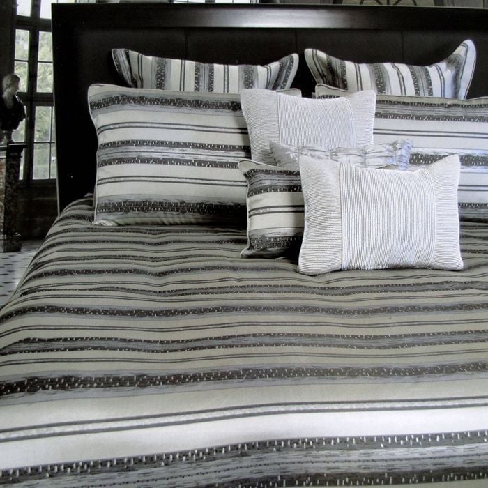 Metropolitan 250TC Eleanor Quilt Cover Set Queen