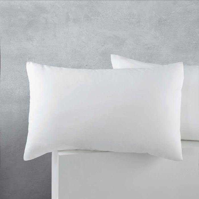 Accessorize Bedroom Collection 48cm x 73cm White Standard Cotton Polyester 2 Pack Pillowcases