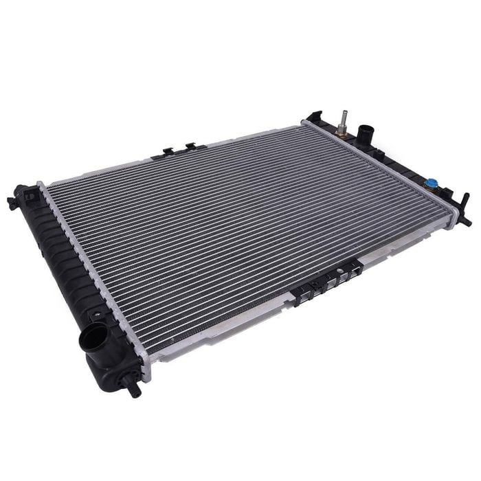 New Engine Cooling Radiator For Holden Daewoo Aveo Kalos 1.4l 16v 96536526