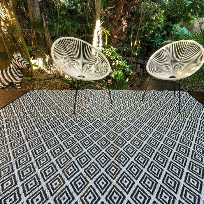 Outdoor Rug  - Diamond Black And White