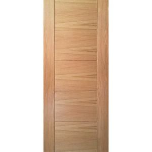 Woodcraft 2040 x 820 x 40mm Entrance Door Oak Veneer UV02