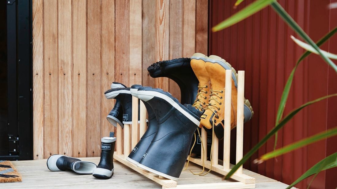 How To Make A Timber Boot Rack Bunnings Australia